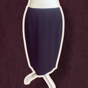 Donna Karan New York Black Wool Crepe Pencil Skirt Size 12